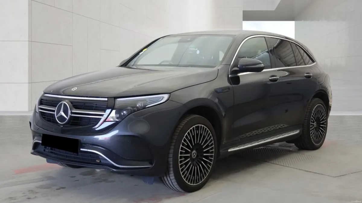 MERCEDES BENZ EQC 400 AMG LINE PREMIUM 4MATIC - Image 5