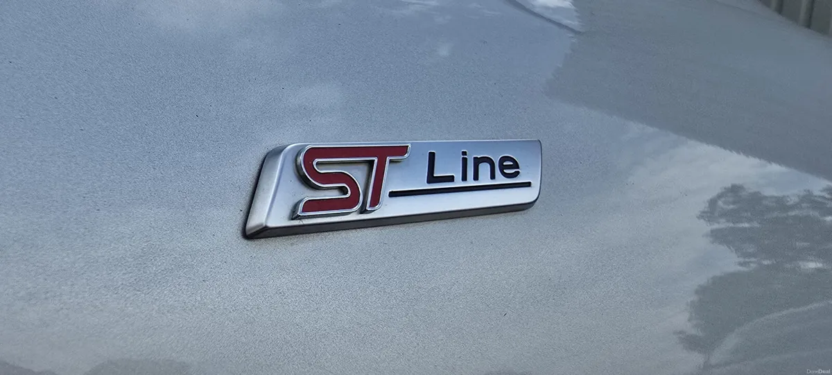 2019 Ford Fiesta ST-LINE 1.0 PETROL - Image 4