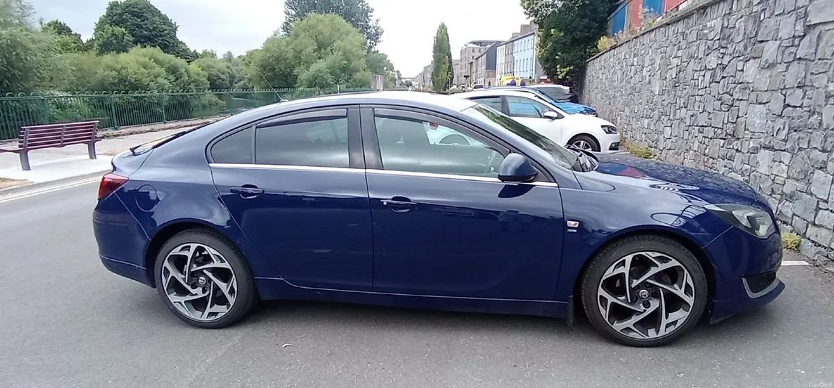 Vauxhall Insignia 2015 - Image 4