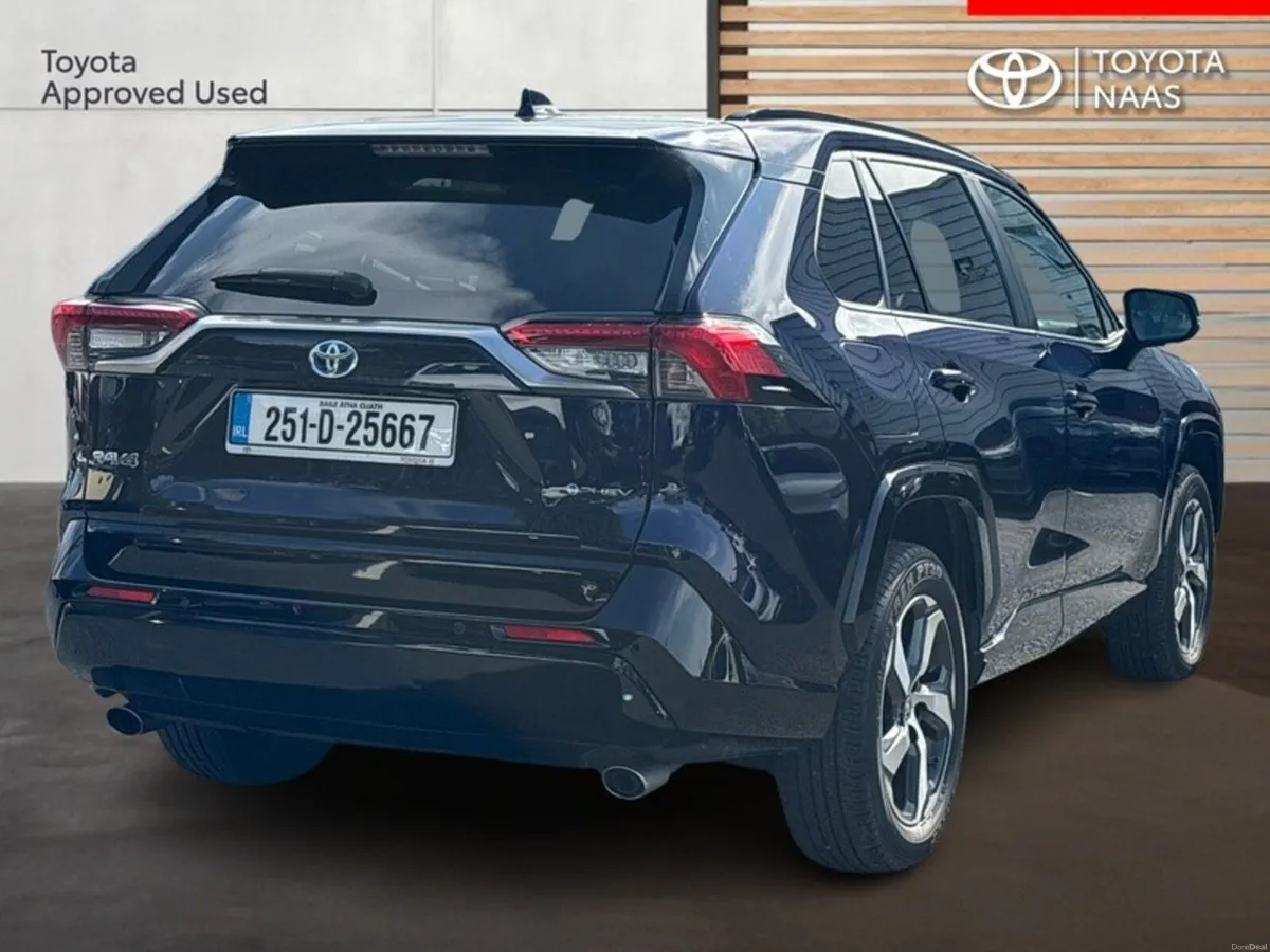 Toyota RAV4 RAV4 PLUG-IN HYBRID SOL - Image 2