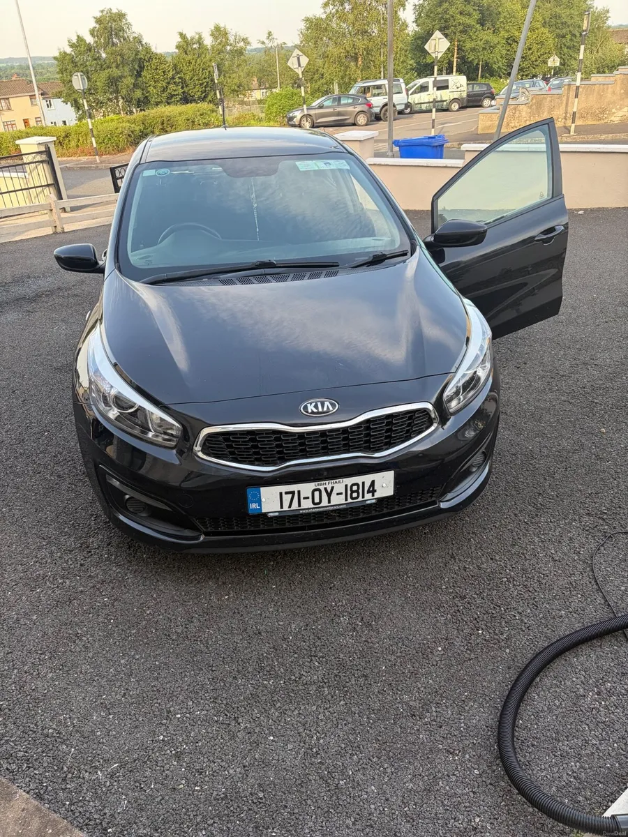 Kia Ceed 2017 - Image 1