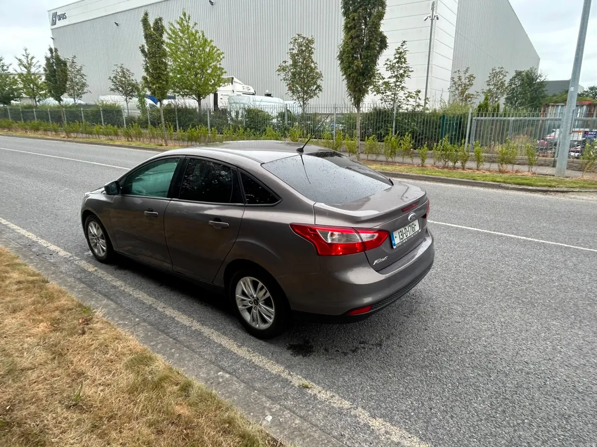 Ford Focus 2013 LOW LOW KLMS - Image 5