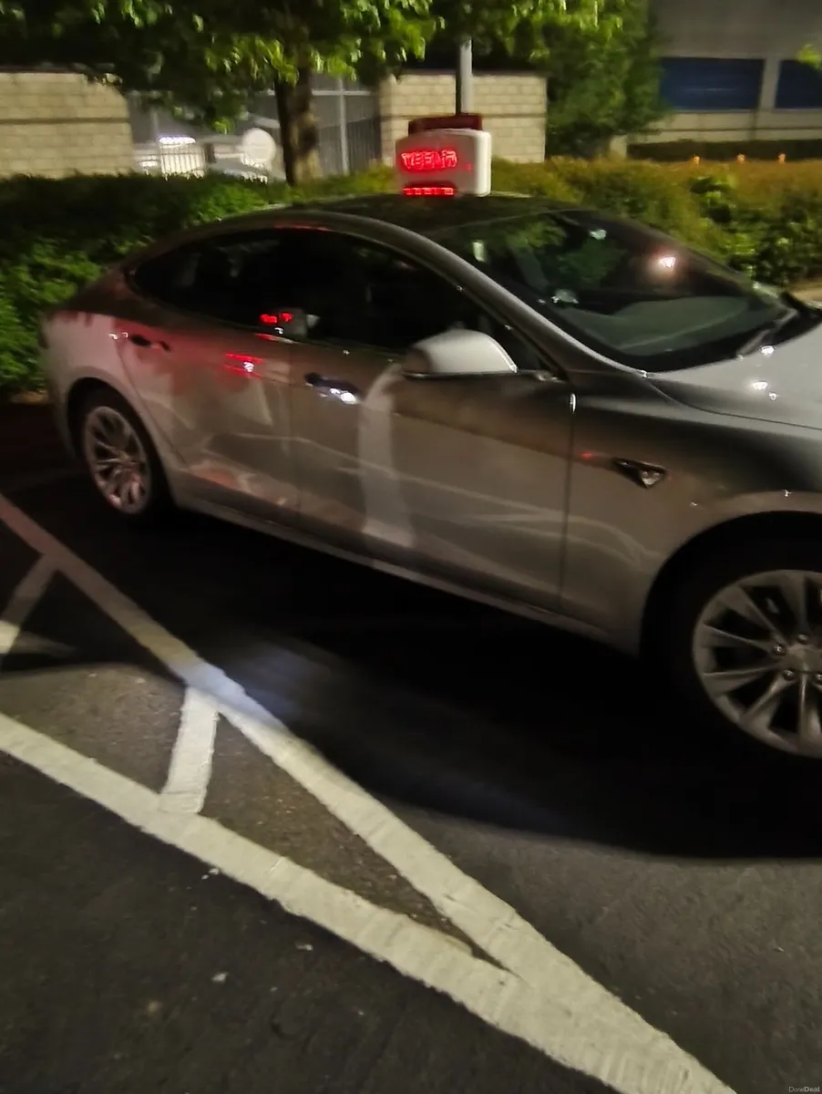 Tesla Model S 2018 - Image 4