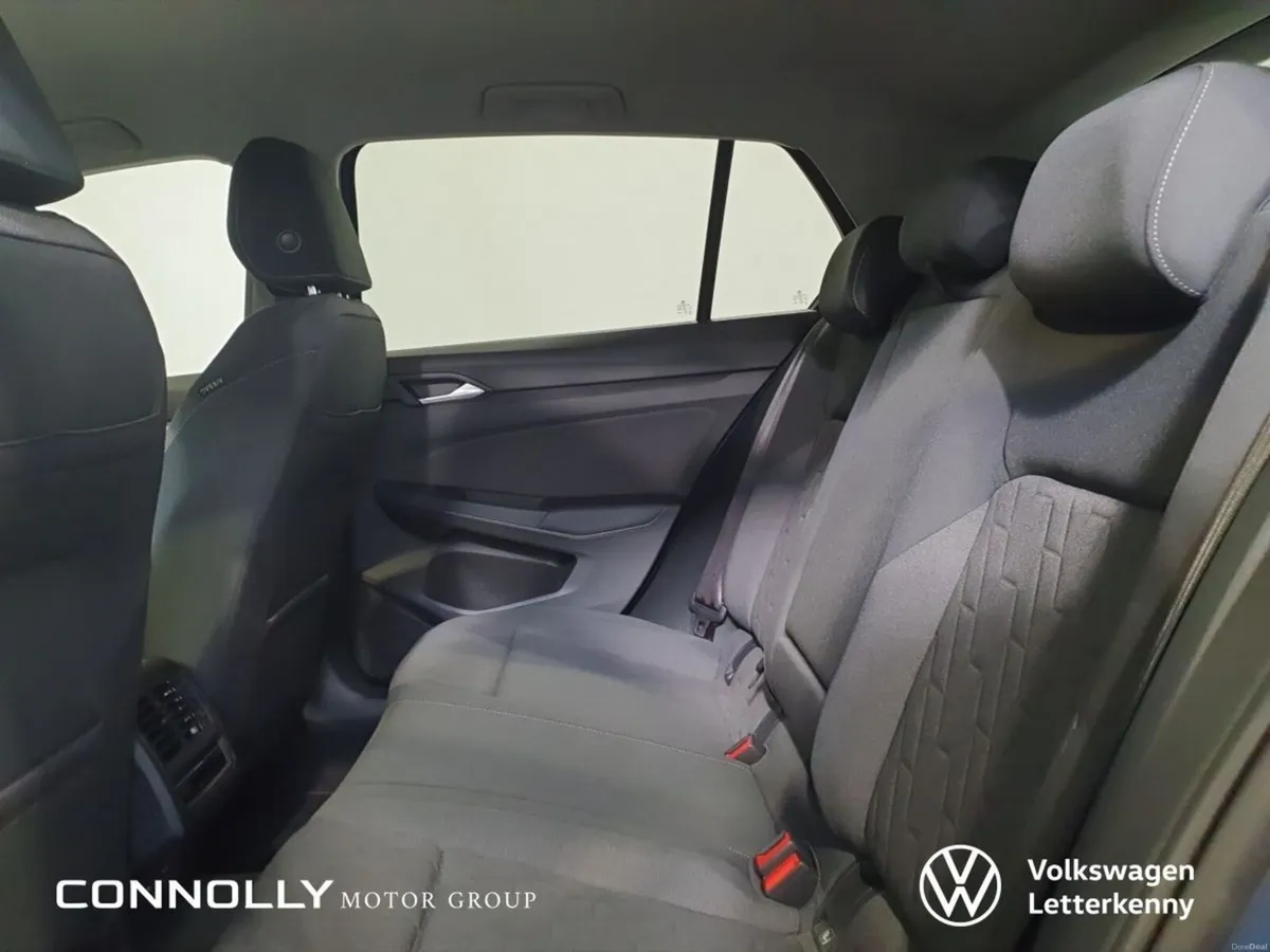 Volkswagen Golf EDITION 75 2.0 TDI 116HP - Image 6