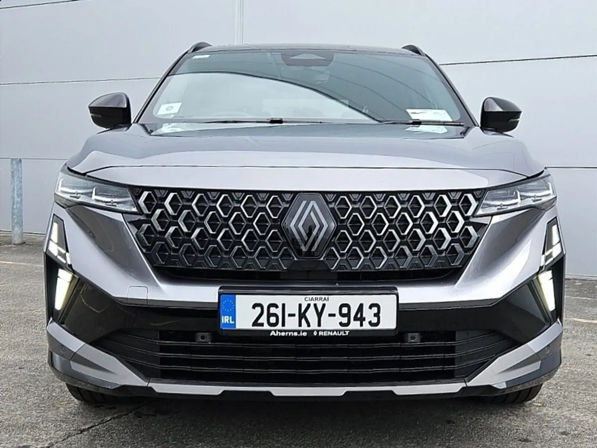 Renault Austral techno esprit Alpine E-Tech 200bhp - Image 2
