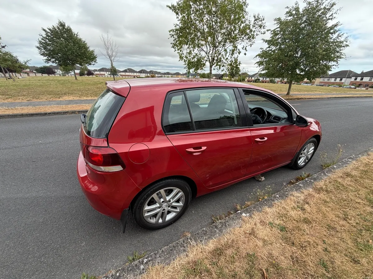 Volkswagen Golf 6 - Image 4