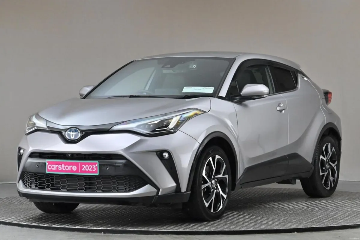 Toyota C-HR 1.8 HYBRID **HALF LEATHER**360 PAN CAM - Image 3