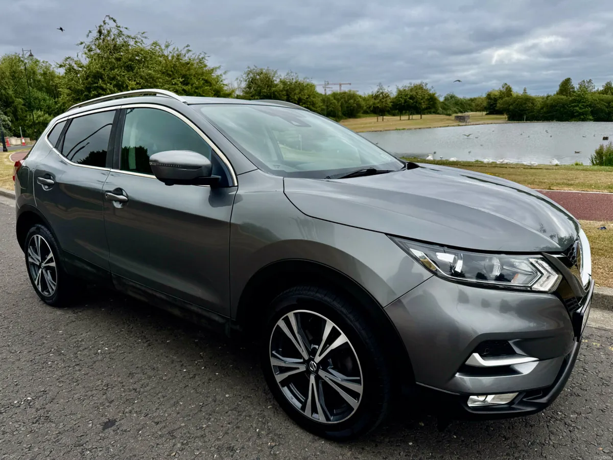 1.5 DCI HIGH SPEC PAN ROOF MODEL - Image 1