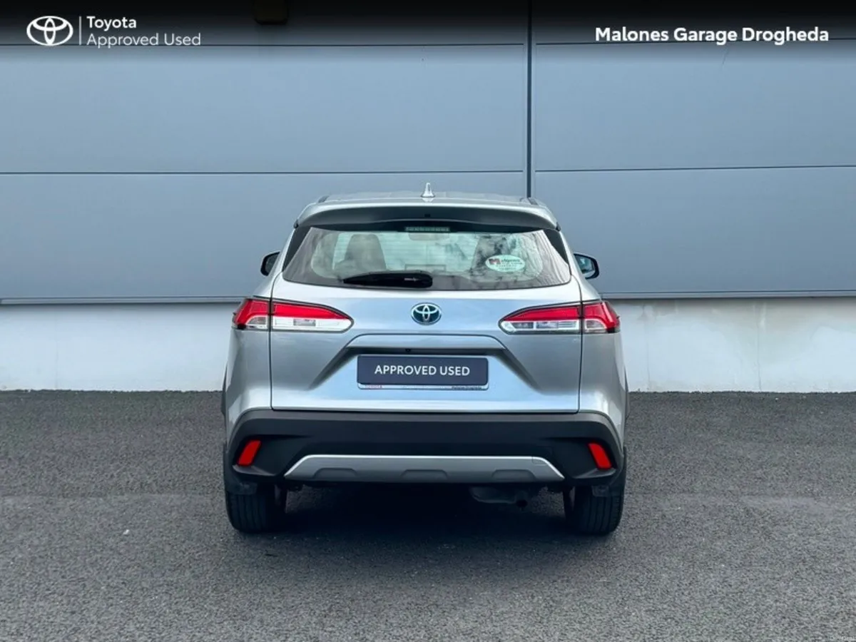 Toyota Corolla Cross 1.8 Hybrid Luna - Image 4