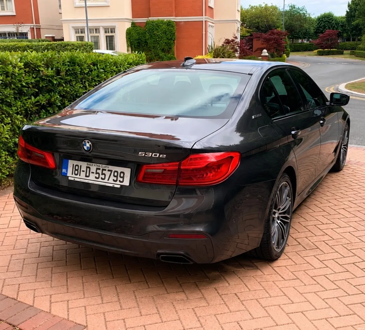 BMW 5-Series 2018 - Image 4