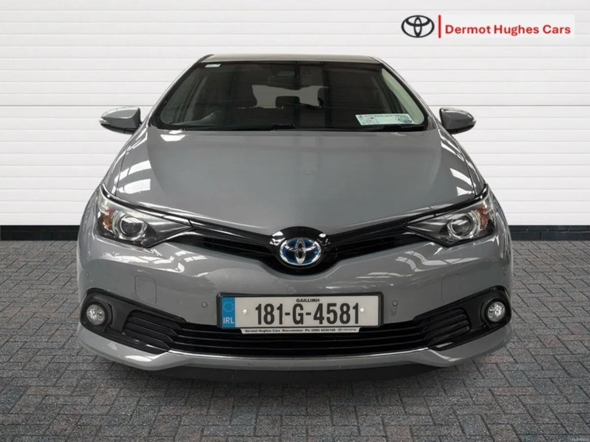 Toyota Auris 1.8 DESIGN VVT-I HEV CVT 5DR AUTO - Image 5