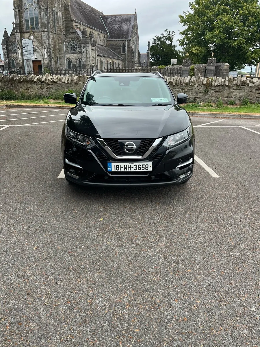 Nissan Qashqai 2018 For Sale - Image 2