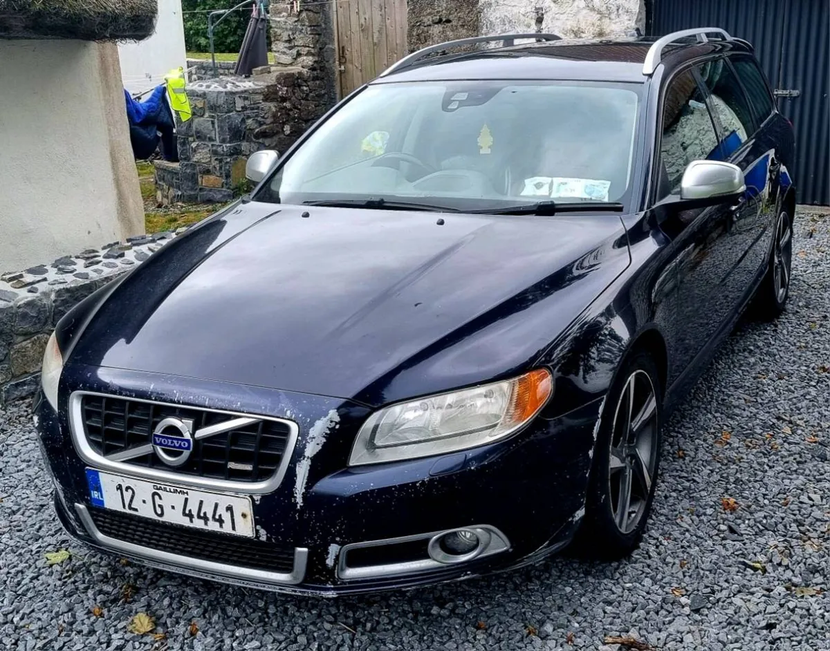 Volvo V70 R-Design - Image 2