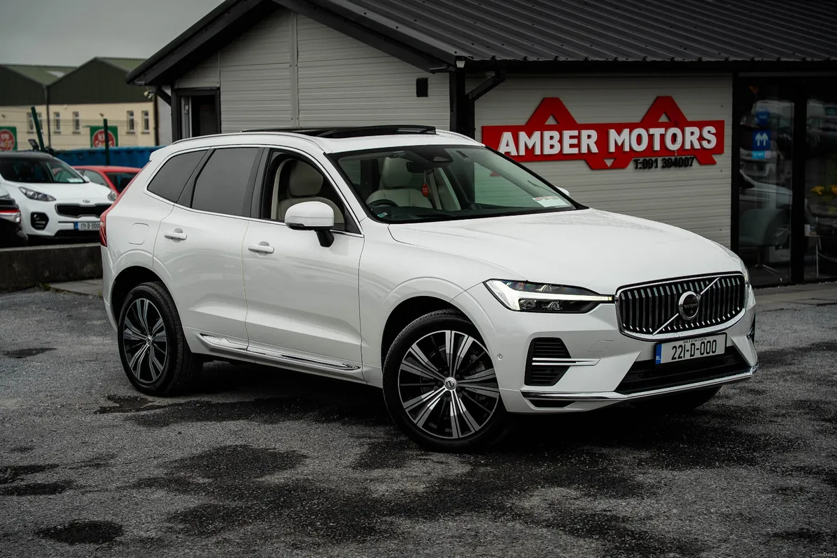 2022 VOLVO XC60 2.0 PETROL HYBRID AWD - Image 1