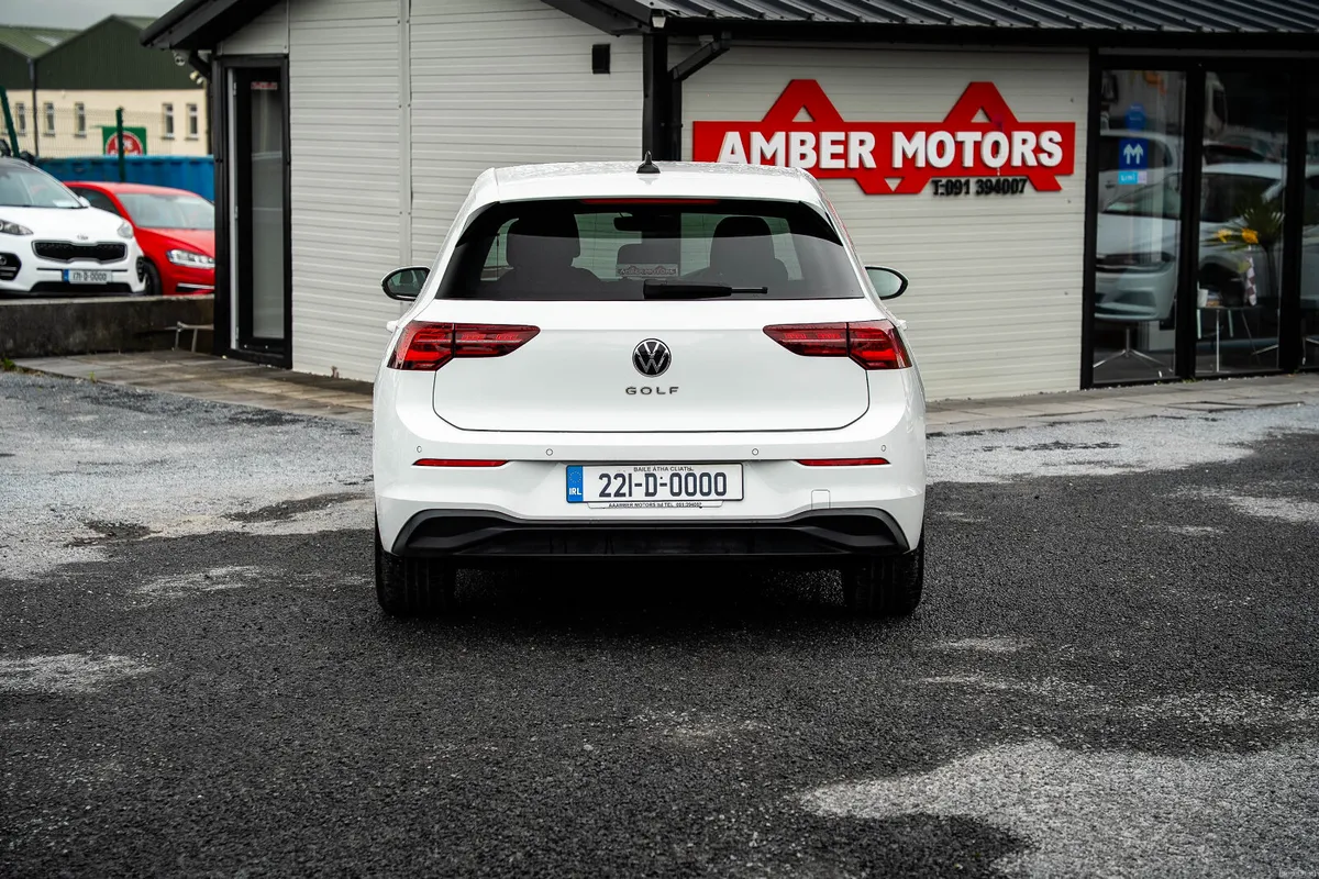 2022 VW GOLF AUTO 2.0TDI - Image 5