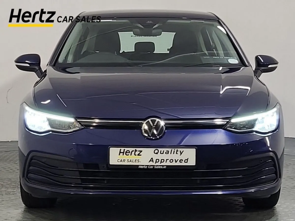 Volkswagen Golf LIFE 110HP Petrol Manual - Image 5