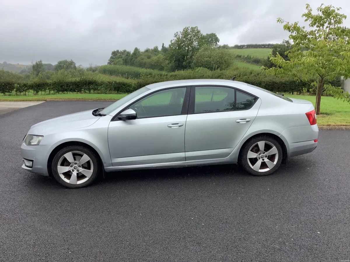 Skoda Octavia 2014 - Image 6