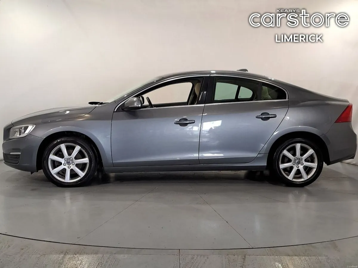 Volvo S60 D2 SE NAV 122hp *High Spec* - Image 6