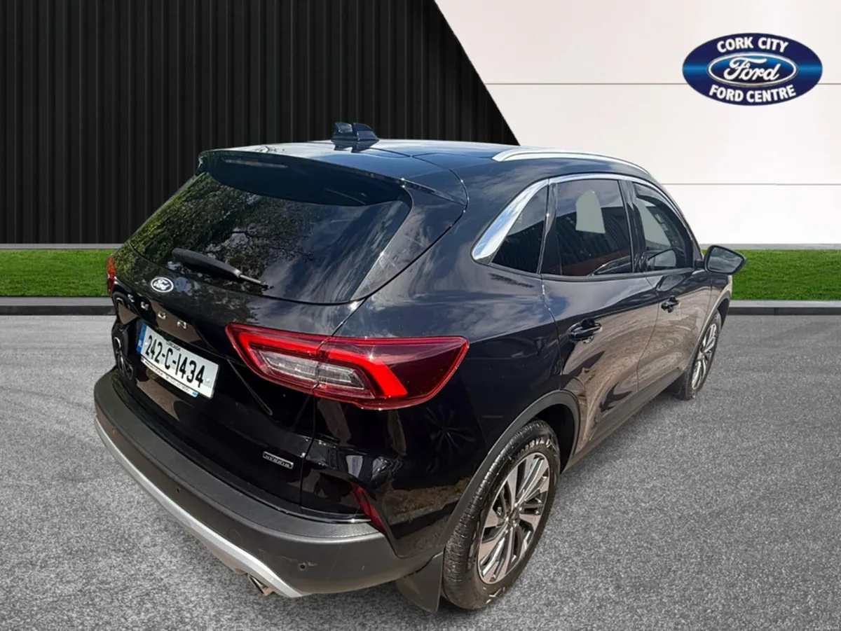 Ford Kuga TITANIUM 5DR 2.5HEVS225 S6.2 2P - Image 4