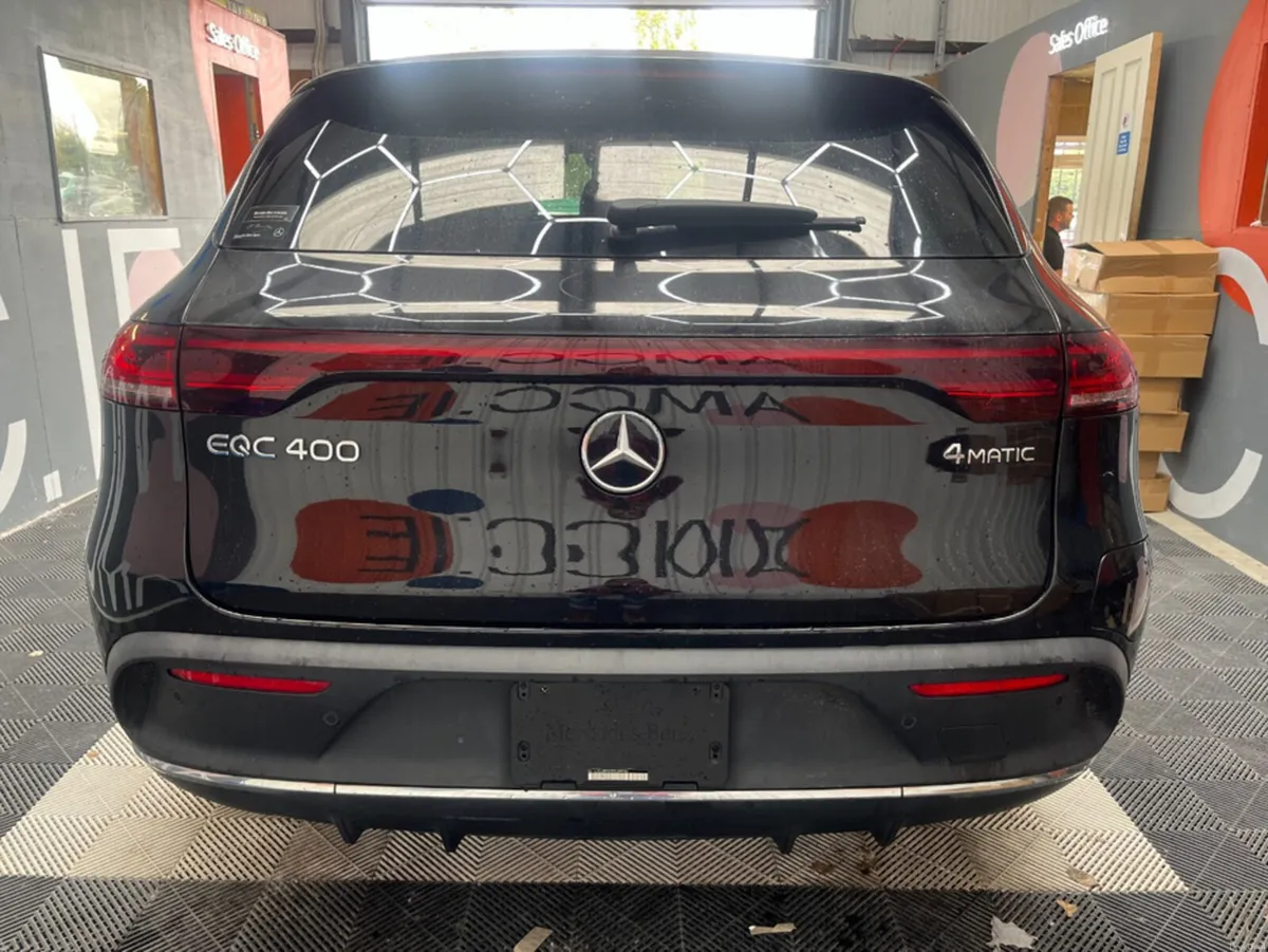 Mercedes-Benz EQC 2022 MERCEDES-BENZ EQC400 AUTOMA - Image 3