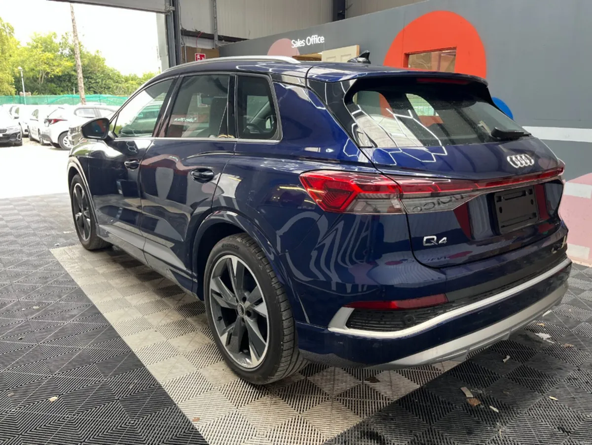 Audi Q4 e-tron 2025 AUDI Q4 E-TRON 45 S LINE/ AUTO - Image 4