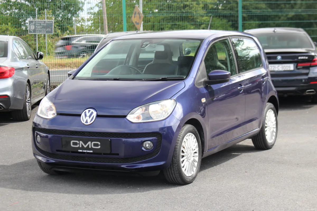 Volkswagen up! 2016 HIGH SPEC onlu 88kms - Image 3