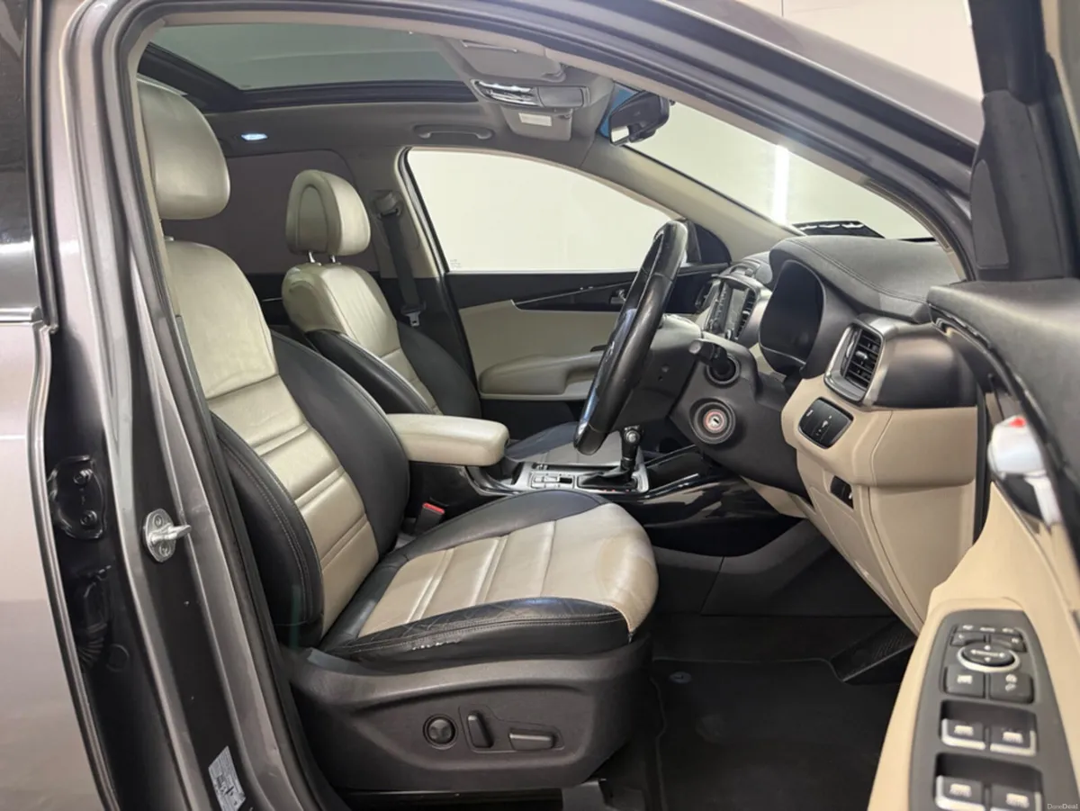 Kia Sorento PLATINUM AT 5DR AUTO - Image 5