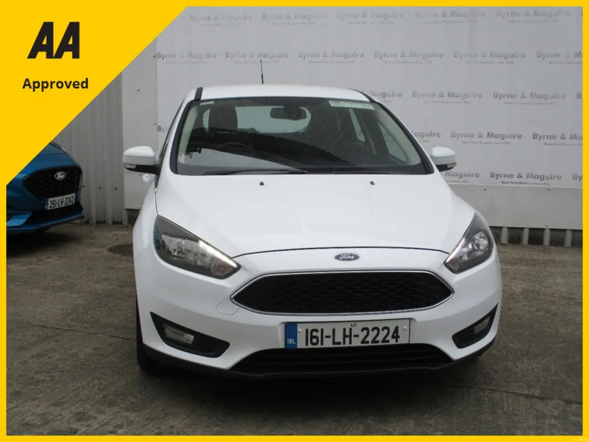 Ford Focus 5DR 1.5 TD 95PS 6SPEED 5DR - Image 3