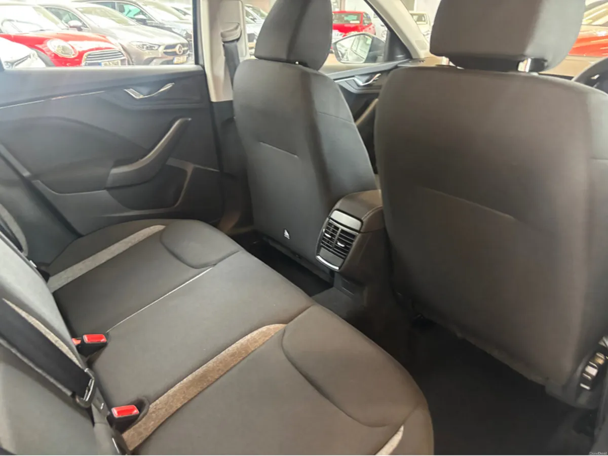 Skoda Scala ACTIVE 1.0 TSI 95BHP 5DR - Image 2