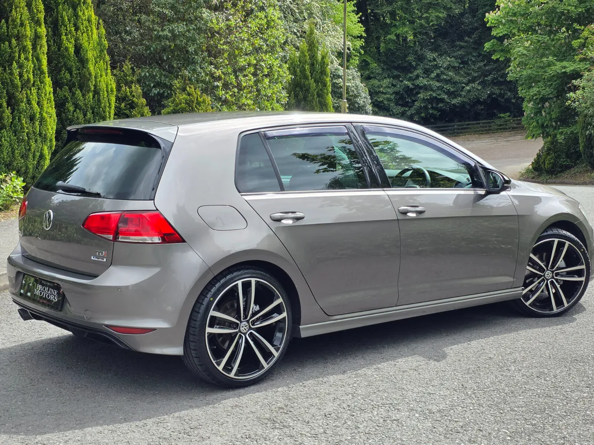 152 VW GOLF R-LINE 1.6 TDI MANUAL - Image 6