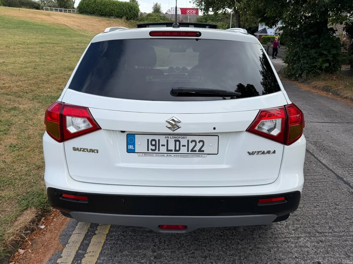 2019 Suzuki Vitara 1.6 Glass Roof NCT 01/27 - Image 6