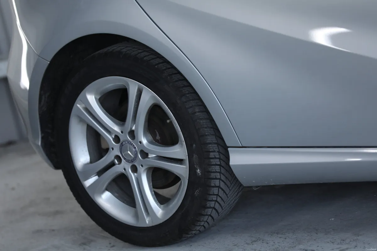 2014 Mercedes A180 like new Automatic - Image 4