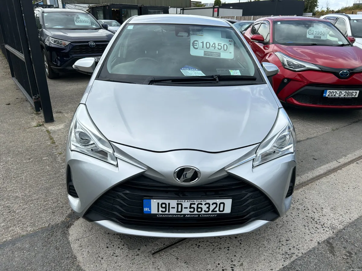 TOYOTA YARIS 2019, 1.0 5DR AUTOMATIC HIGH SPEC - Image 2