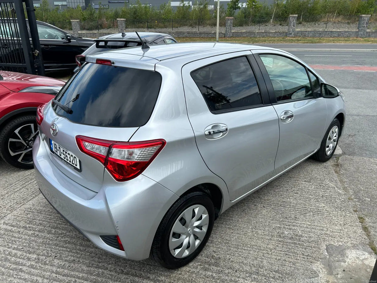 TOYOTA YARIS 2019, 1.0 5DR AUTOMATIC HIGH SPEC - Image 5