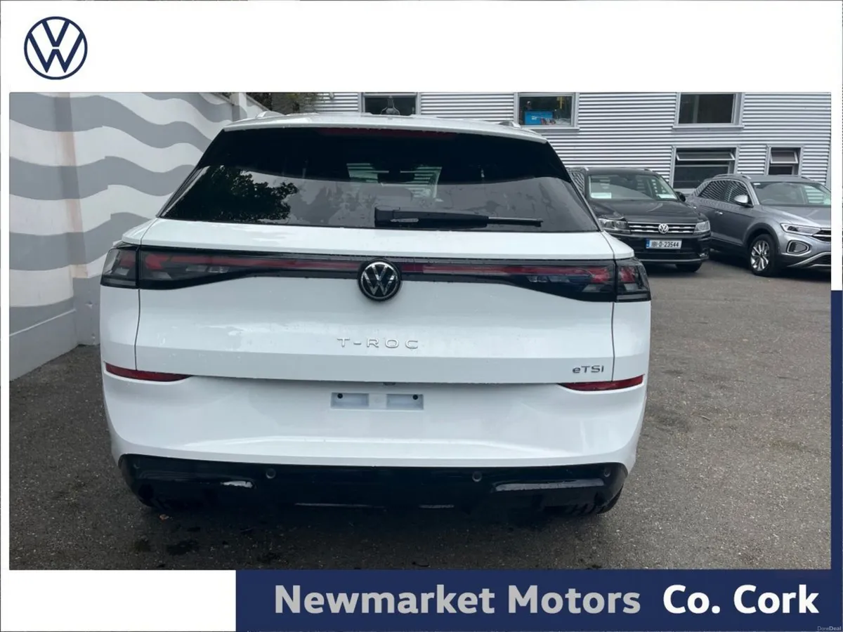 Volkswagen T-Roc R-LINE PLUS 1.5TSI 150BHP DSG AUT - Image 6