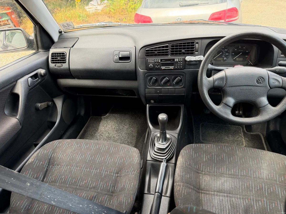 Vw golf - Image 4