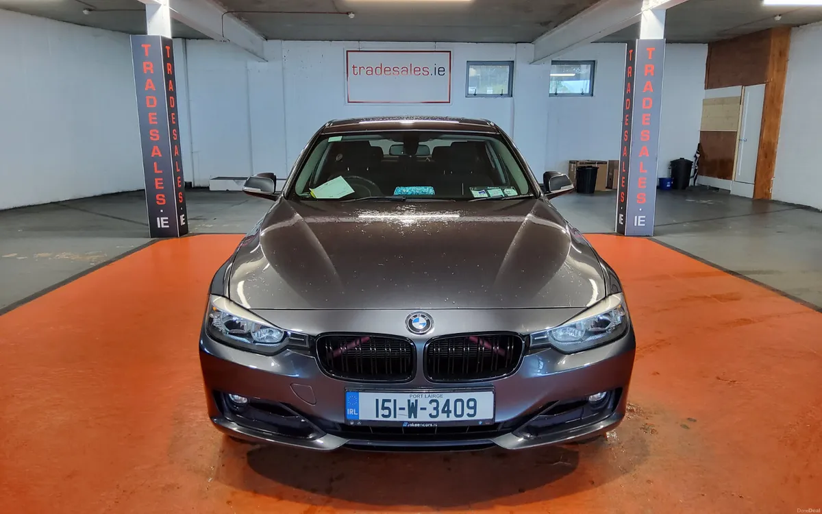 BMW 3-Series 2015 - Image 2
