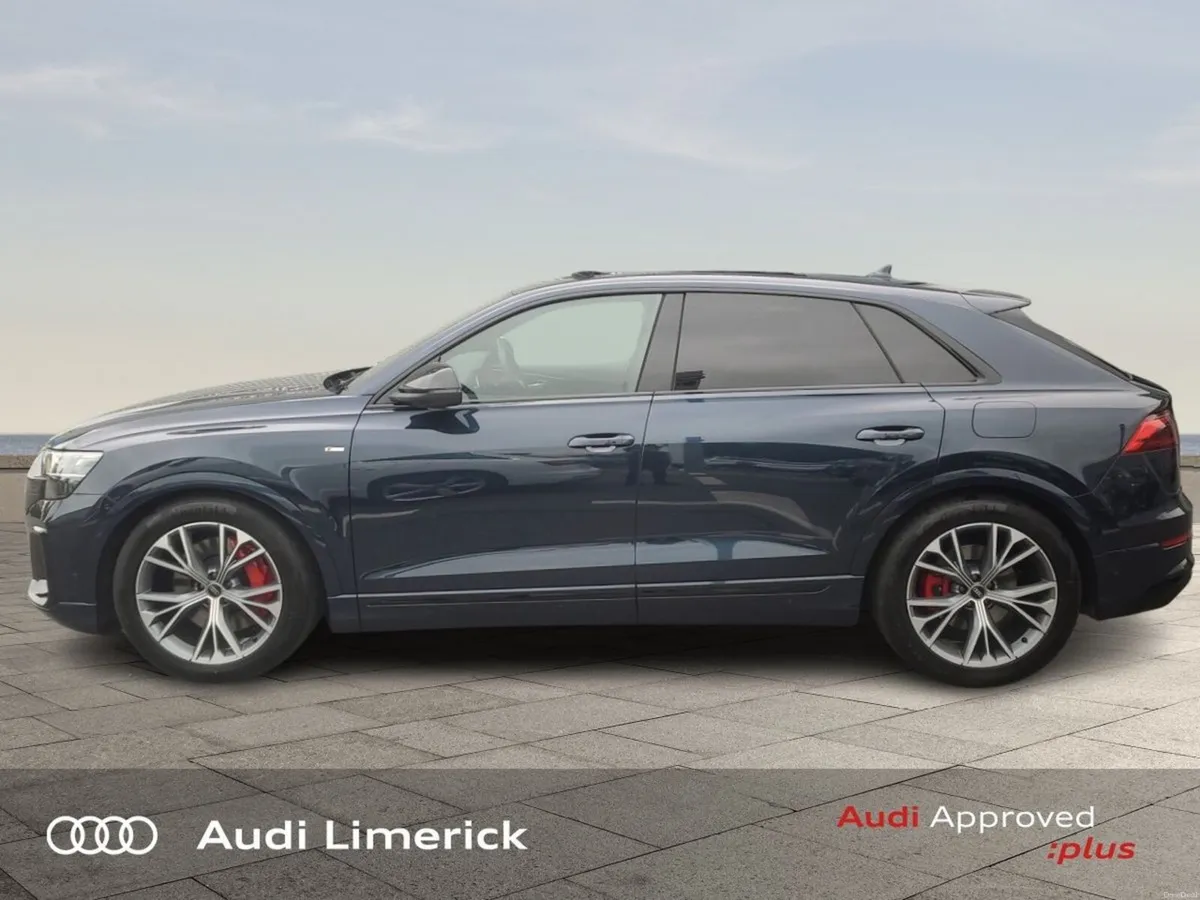 Audi Q8 Q8 55 TFSIE Q S LINE 394PS from €342 per w - Image 4