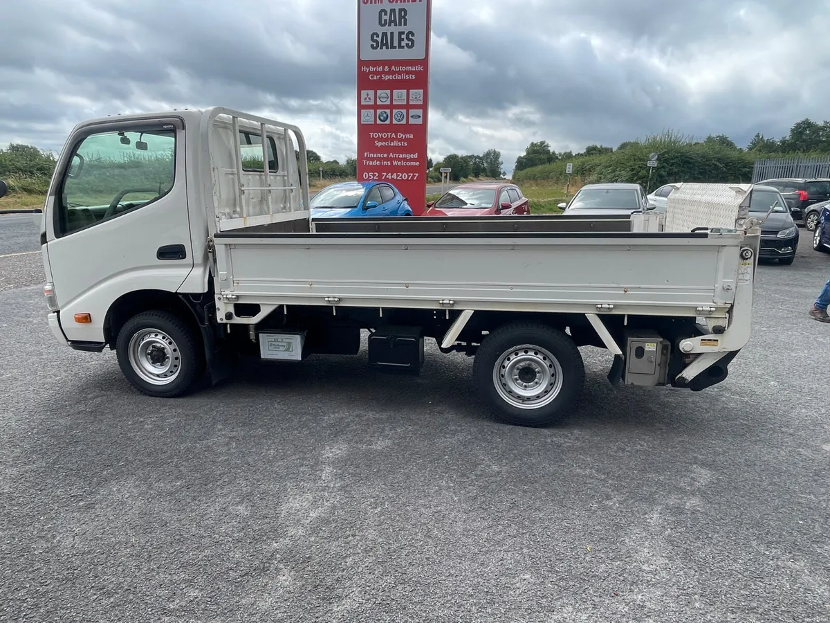 2014 Toyota Dyna - Image 4