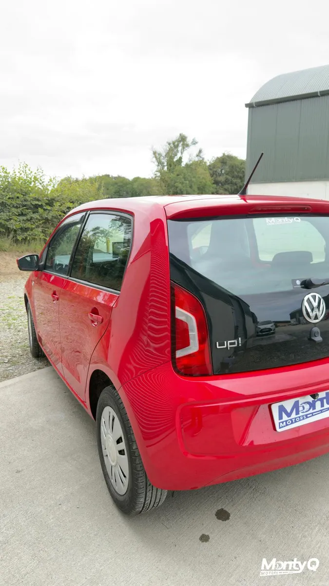 2015 Volkswagen up! - 56k KM - Reverse Camera - Image 6