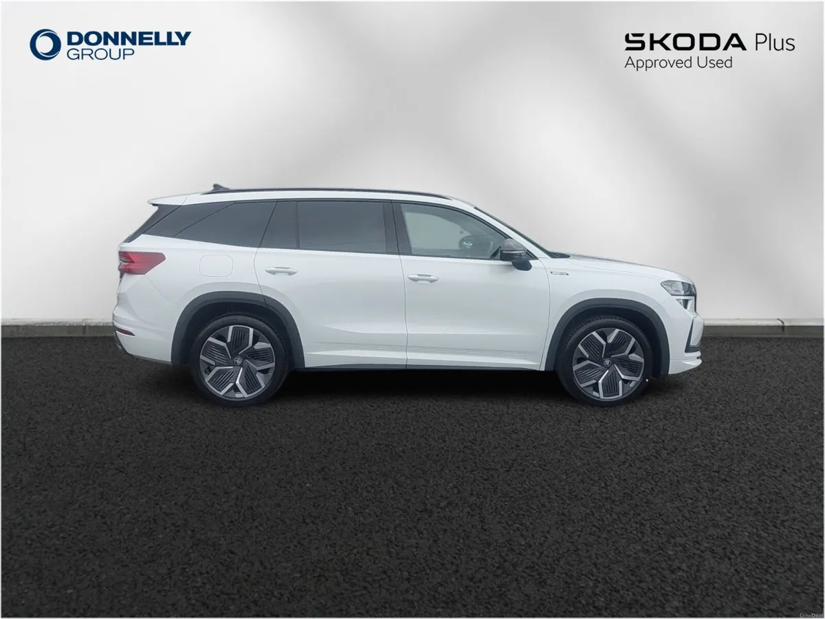 Skoda KODIAQ Diesel Estate SportLine - Image 4