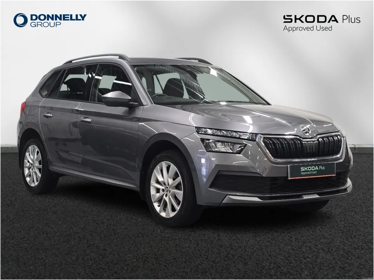 Skoda KAMIQ Hatchback SE Drive - Image 1