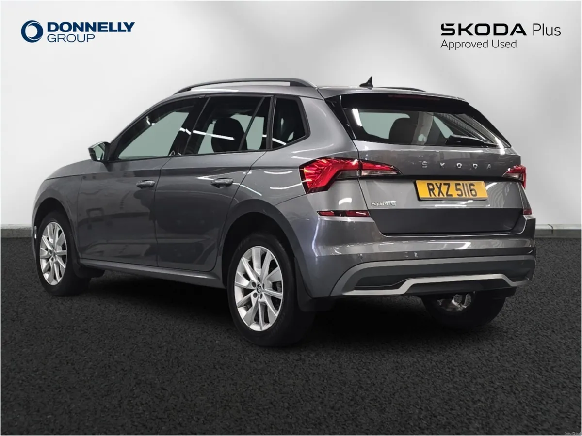 Skoda KAMIQ Hatchback SE Drive - Image 3