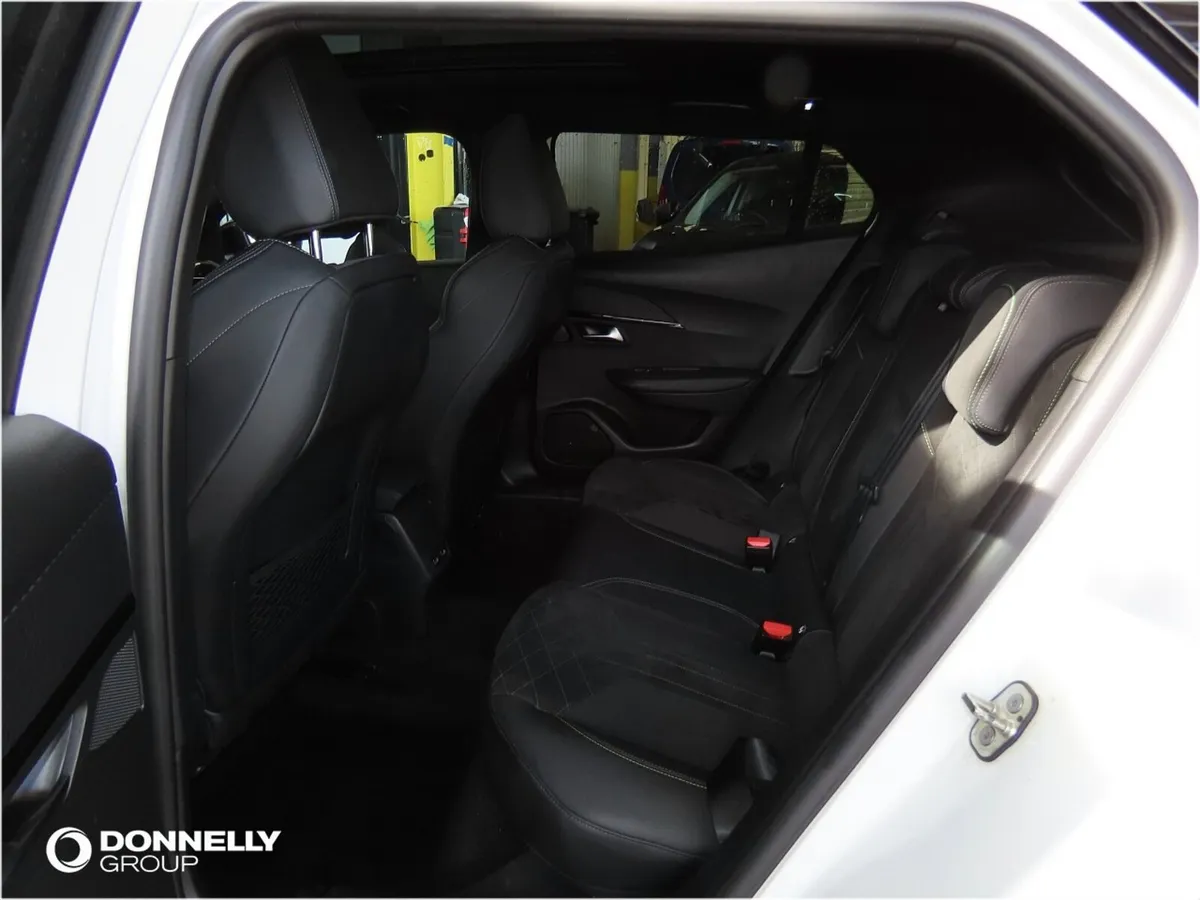Peugeot 2008 E- Electric Estate GT Premium - Image 4