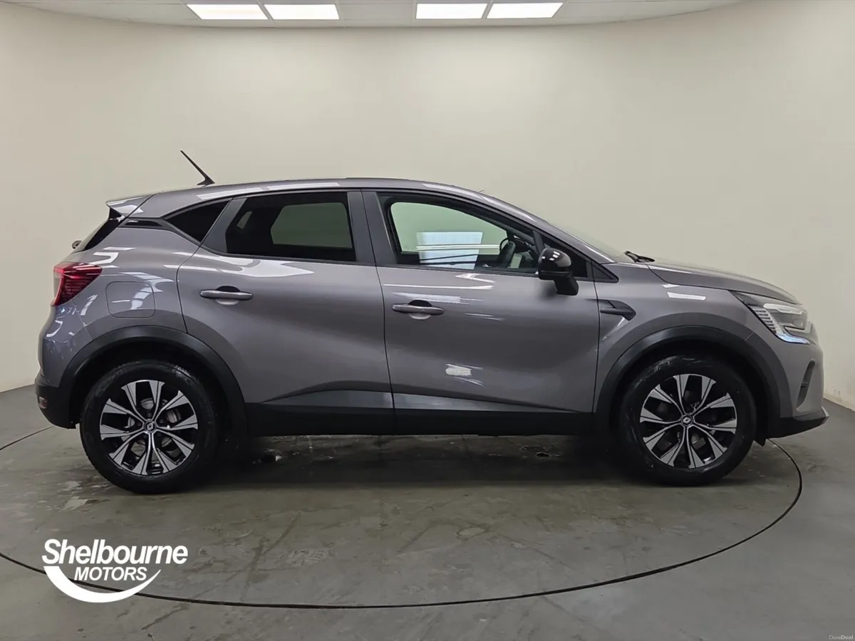 Renault Captur Hatchback Evolution - Image 3
