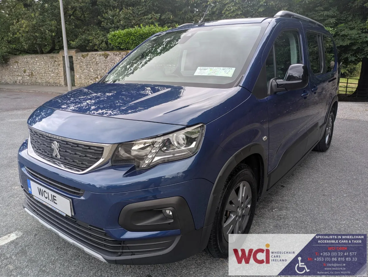 Wheelchair Accessible - Peugeot Rifter 2022 - Image 4