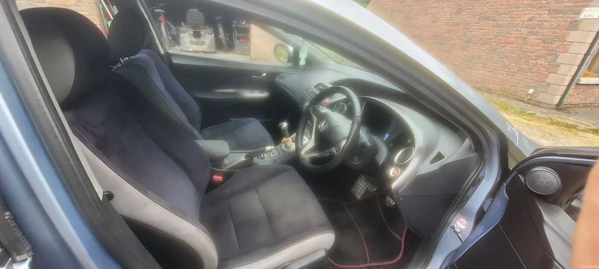 Honda Civic 2008 - Image 6