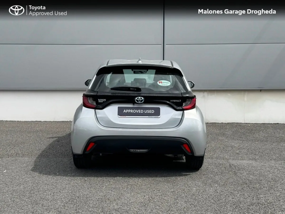Toyota Yaris 1.5 Hybrid Luna Call Now 041 980 2420 - Image 4