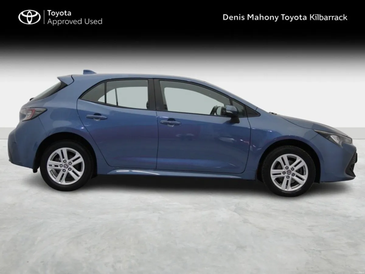 Toyota Corolla LUNA H/B 4DR AUTO HYBRID - Image 3