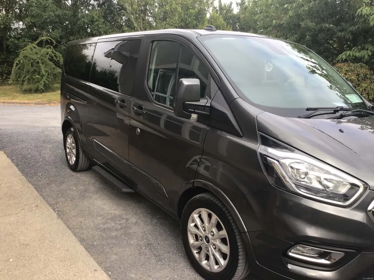 Ford Tourneo  Titanium - Image 6
